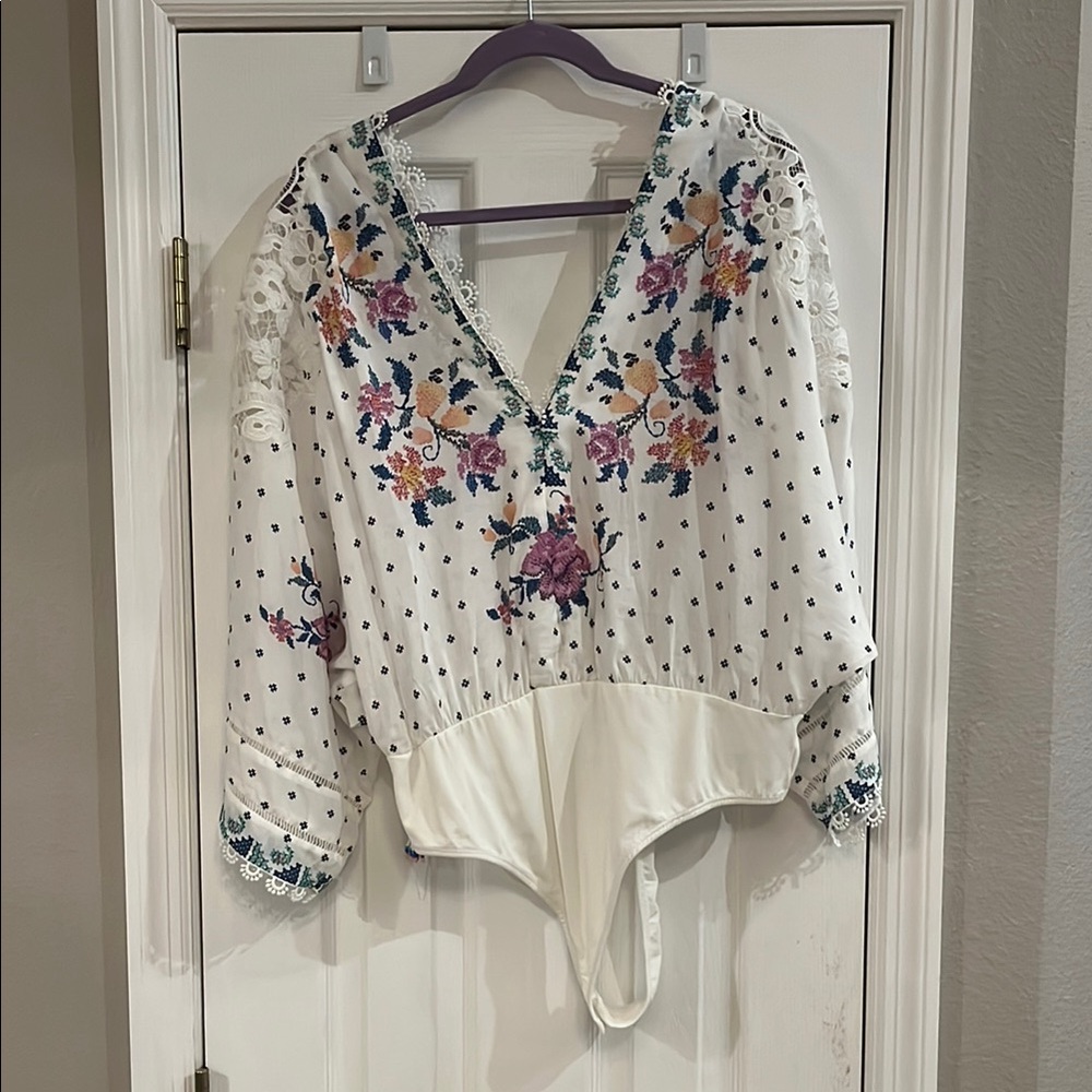 Farm Rio Body Suit - Picture 1 of 6